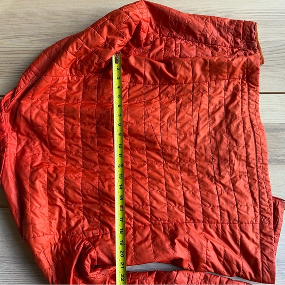Patagonia Nanopuff jacket men’s medium orange - Picture 4 of 6